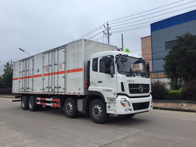 大力牌DLQ5310XZWDFH型雜項(xiàng)危險(xiǎn)物品廂式運(yùn)輸車(chē)